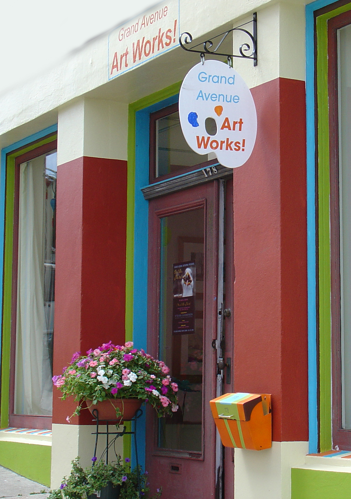 MBMAG @ Grand Avenue Artworks!